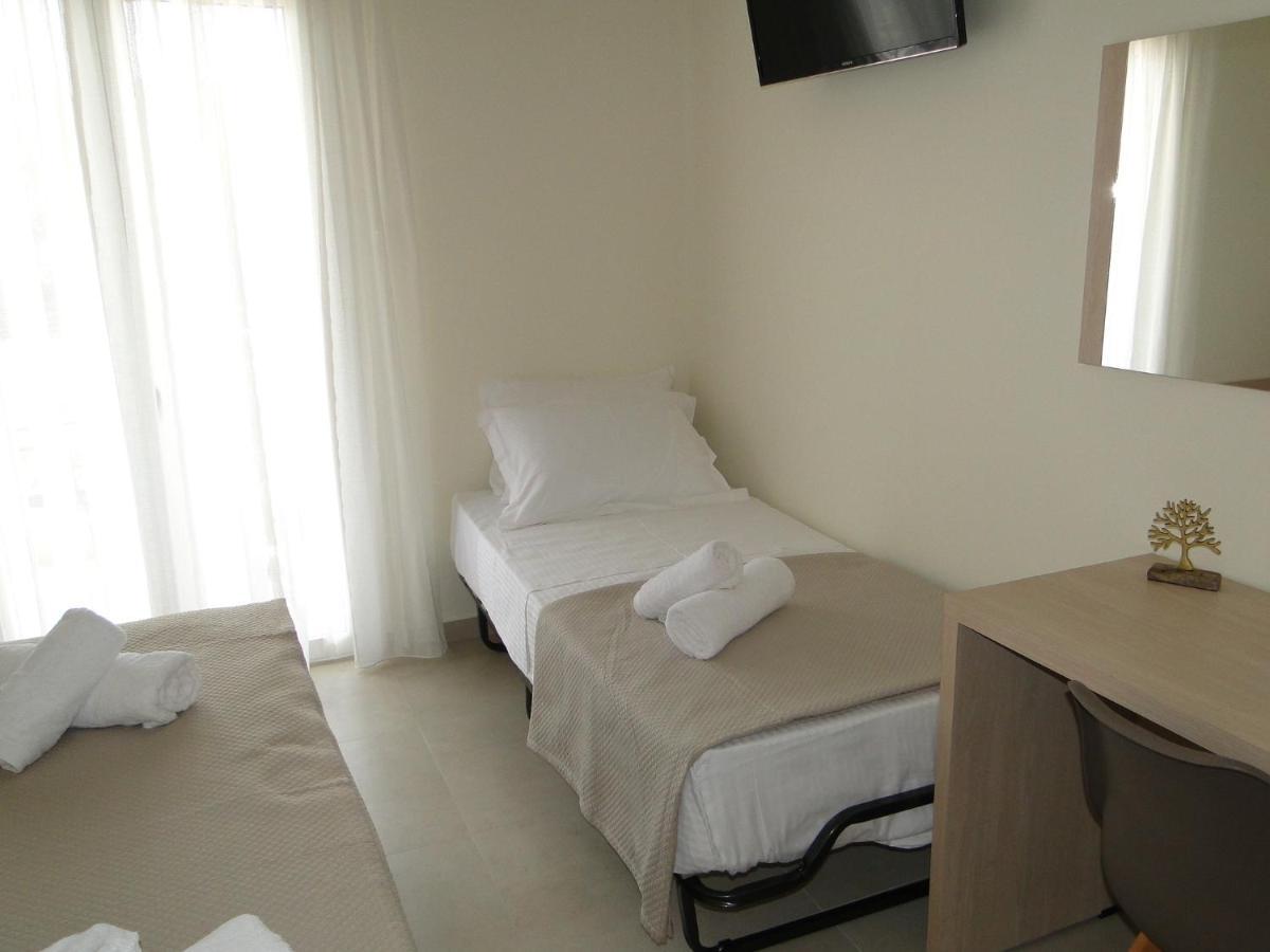 Chrysanthe'S Apartments No2 Πόρος Εξωτερικό φωτογραφία